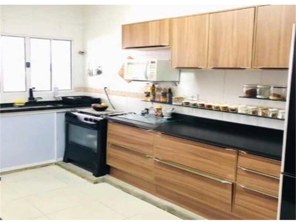 Casa à venda com 2 quartos, 102m² - Foto 11