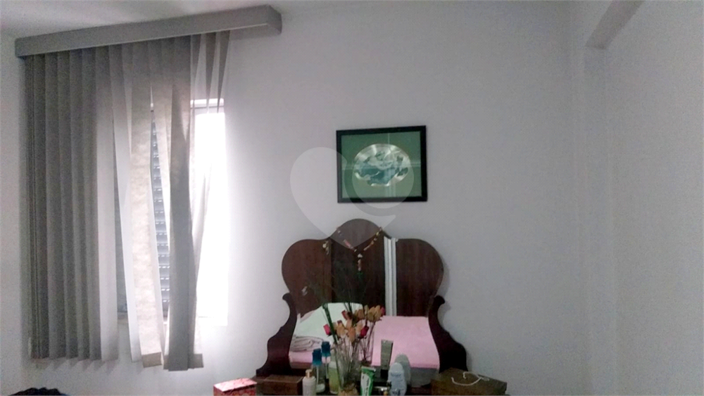 Apartamento à venda com 2 quartos, 62m² - Foto 6