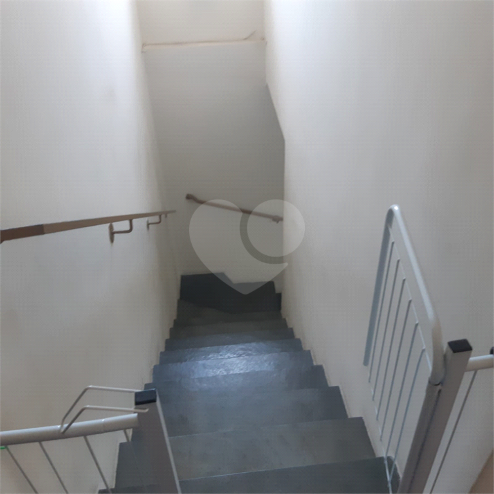 Sobrado à venda e aluguel com 3 quartos, 173m² - Foto 2