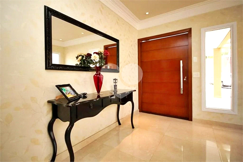 Sobrado à venda com 4 quartos, 380m² - Foto 2