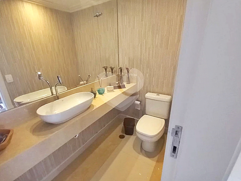 Sobrado à venda com 4 quartos, 380m² - Foto 9