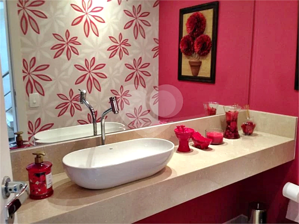 Sobrado à venda com 4 quartos, 380m² - Foto 3