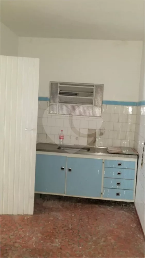 Sobrado à venda com 2 quartos, 180m² - Foto 4