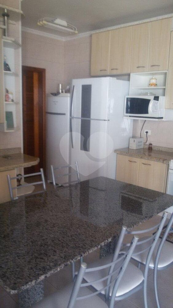 Sobrado, 3 quartos, 272 m² - Foto 9
