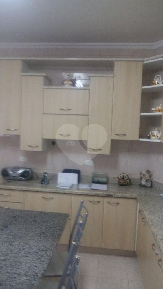Sobrado, 3 quartos, 272 m² - Foto 2