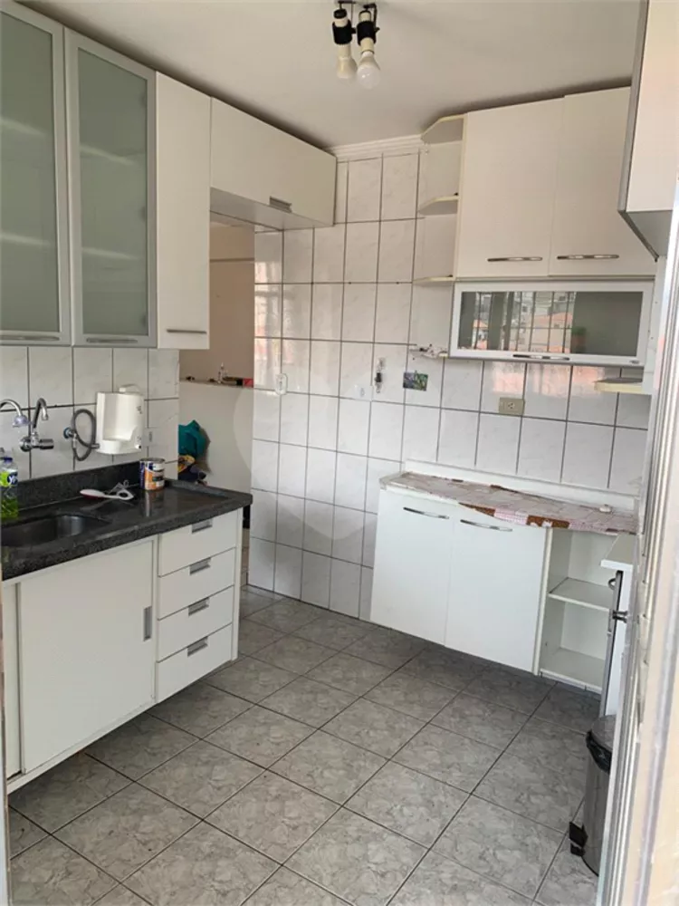 Casa à venda com 4 quartos, 200m² - Foto 1