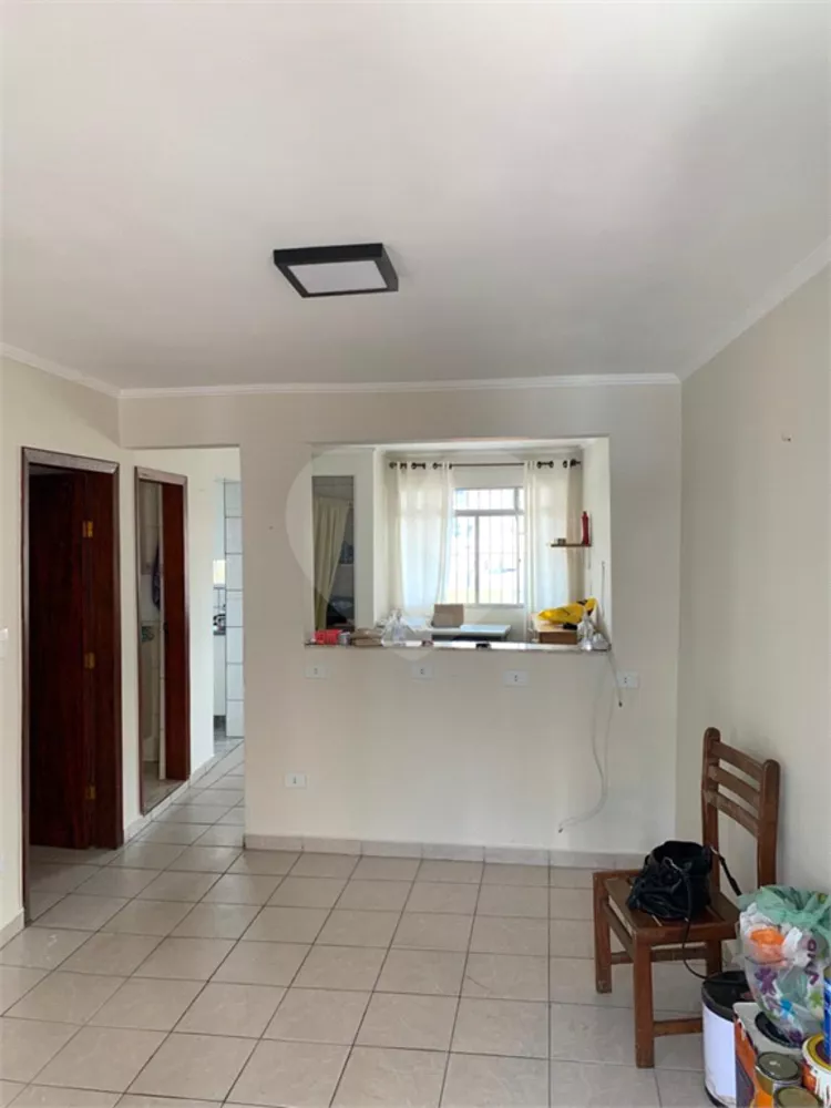 Casa à venda com 4 quartos, 200m² - Foto 3