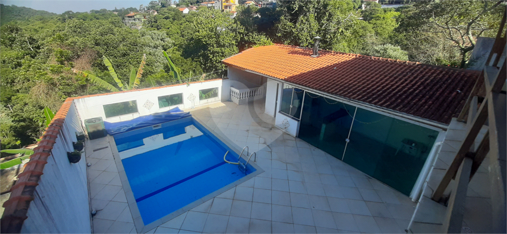 Sobrado, 3 quartos, 410 m² - Foto 1