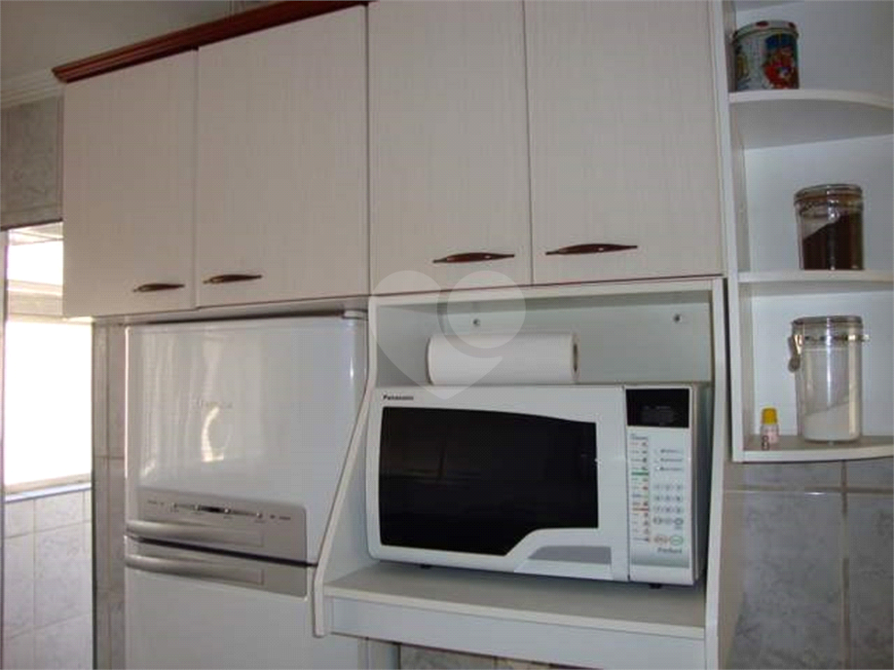 Apartamento à venda com 2 quartos, 60m² - Foto 26