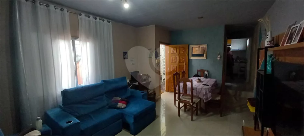 Casa à venda com 5 quartos, 144m² - Foto 2