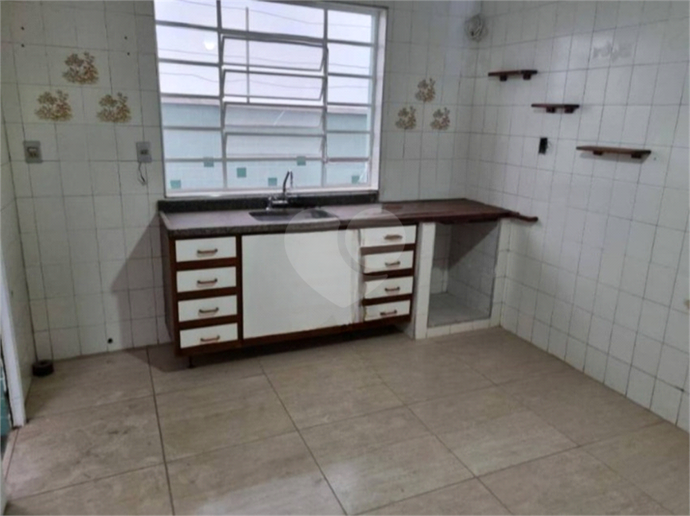 Casa à venda com 2 quartos, 100m² - Foto 5