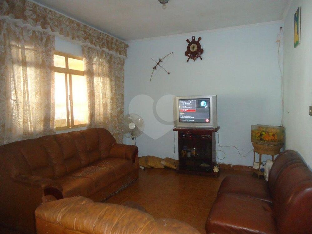 Casa, 1 quarto, 243 m² - Foto 5