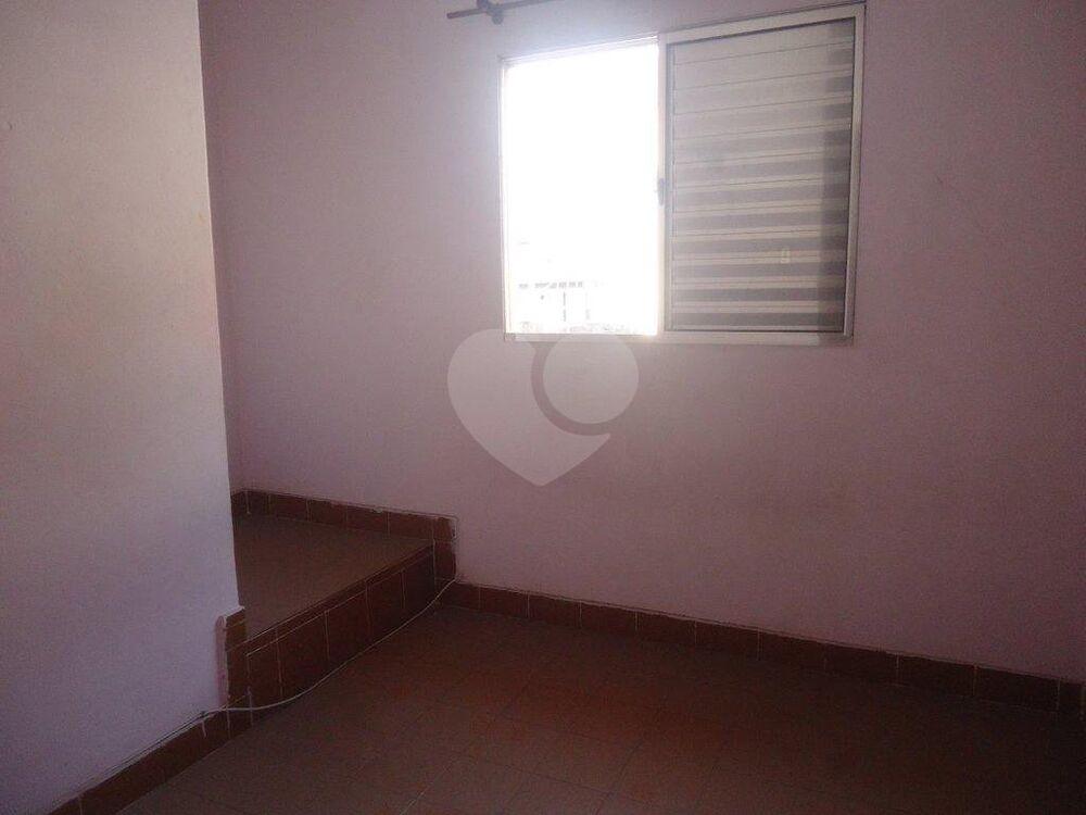 Casa, 1 quarto, 243 m² - Foto 2