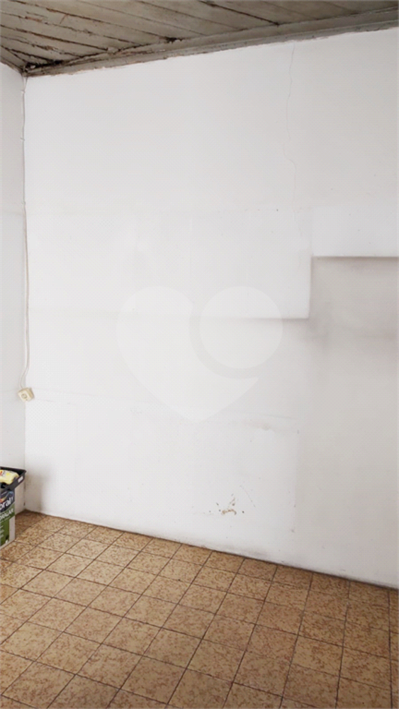 Terreno à venda e aluguel, 200m² - Foto 1