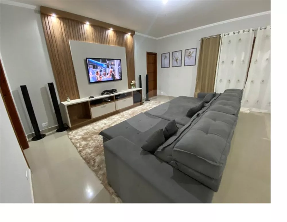 Chácara, 3 quartos, 2100 m² - Foto 4