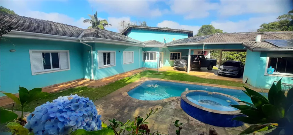 Casa de Condomínio à venda com 4 quartos, 341m² - Foto 1