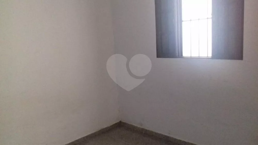 Casa à venda com 3 quartos, 200m² - Foto 7