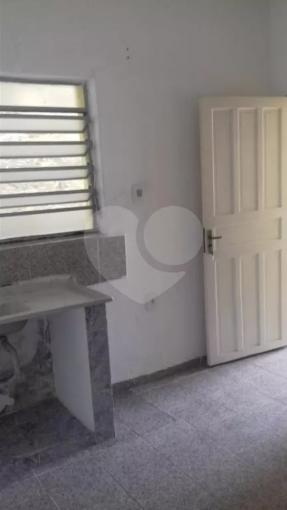 Casa à venda com 3 quartos, 200m² - Foto 6