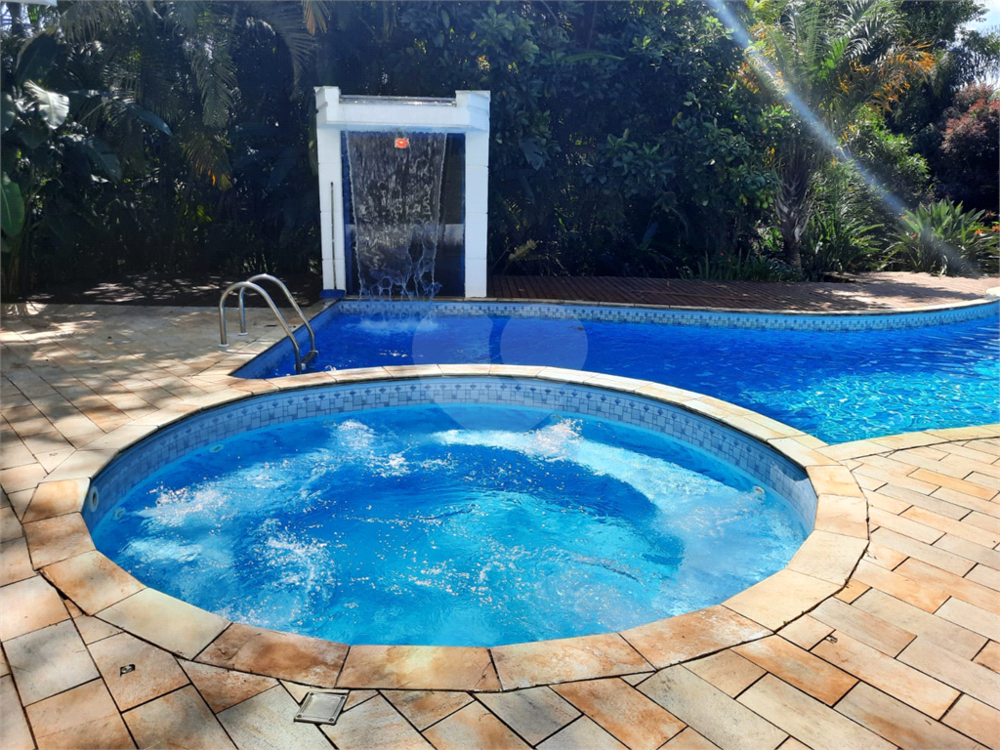Casa de Condomínio à venda com 6 quartos, 678m² - Foto 2