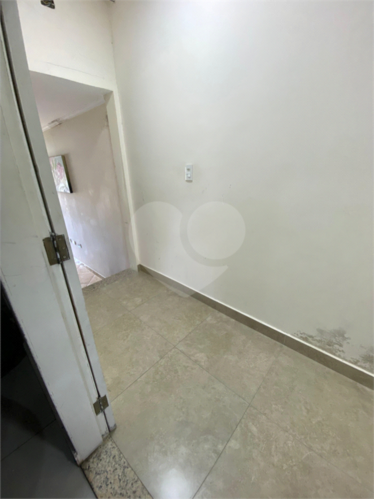 Casa, 6 quartos, 230 m² - Foto 2