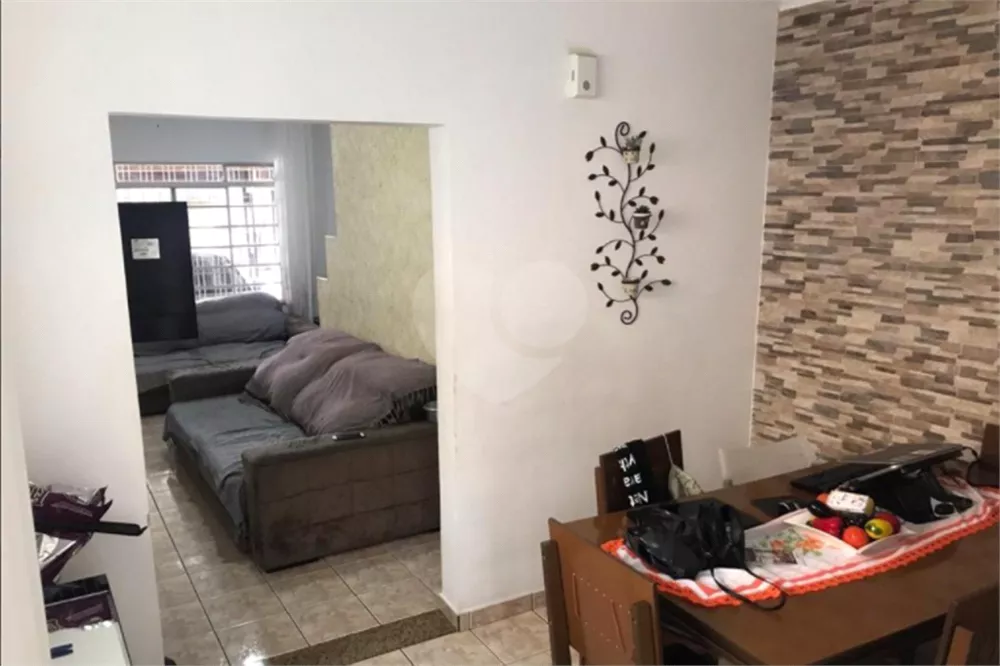 Sobrado à venda com 2 quartos, 97m² - Foto 3