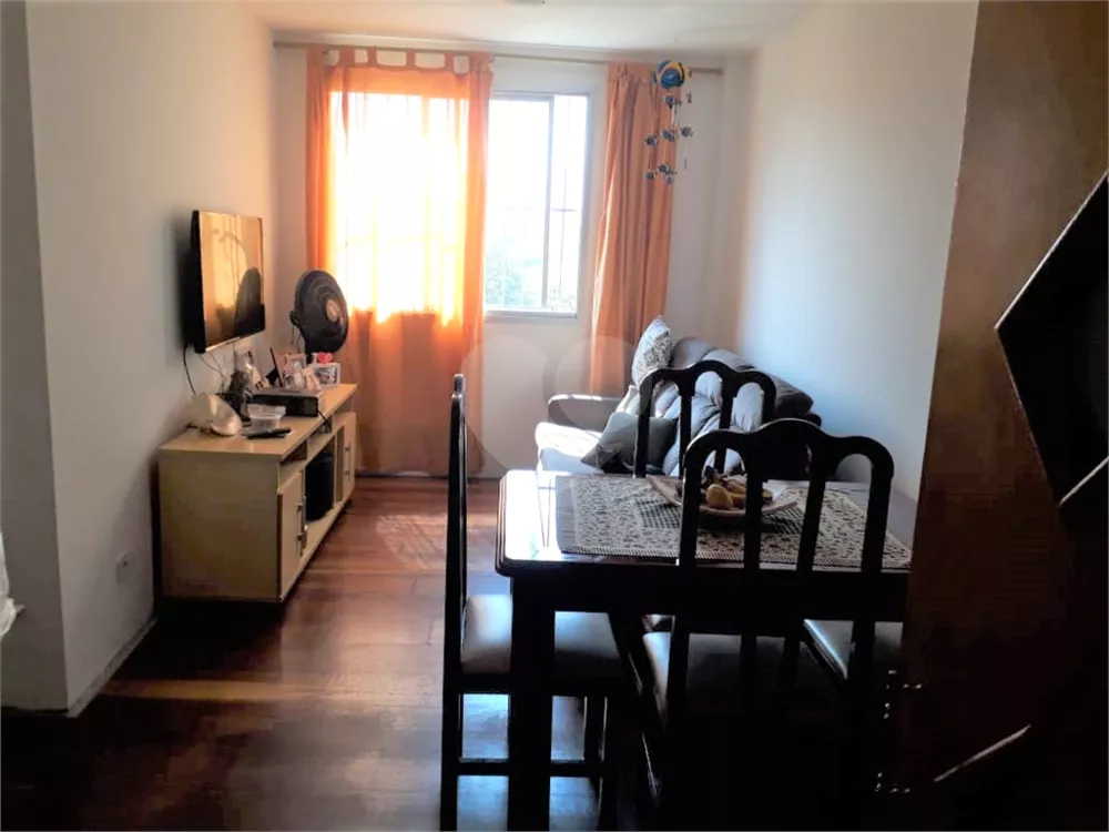 Apartamento à venda com 3 quartos, 62m² - Foto 2