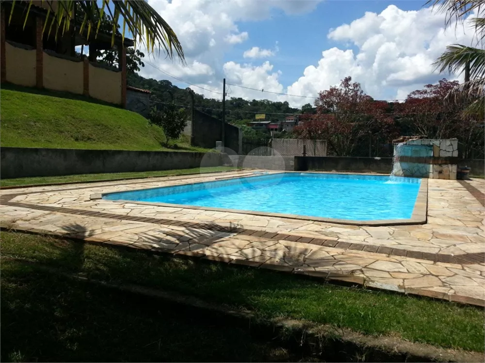 Fazenda à venda com 4 quartos, 500m² - Foto 1