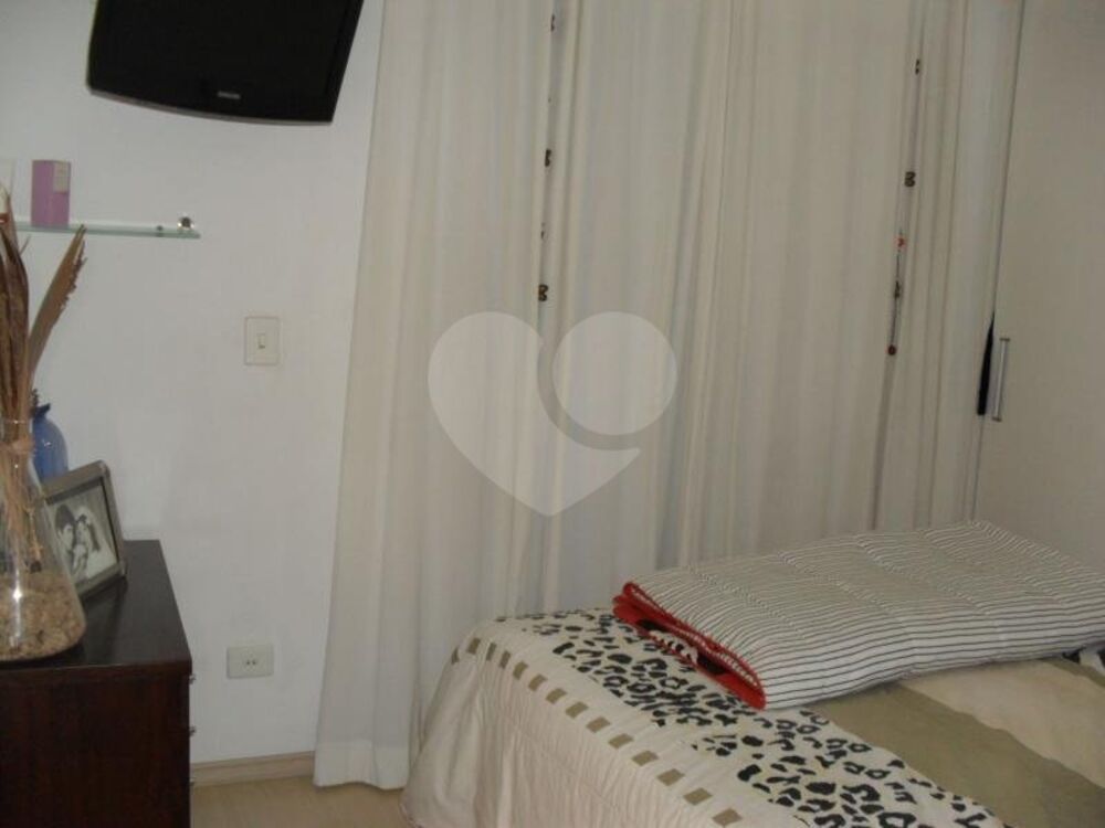 Apartamento à venda com 3 quartos, 75m² - Foto 9