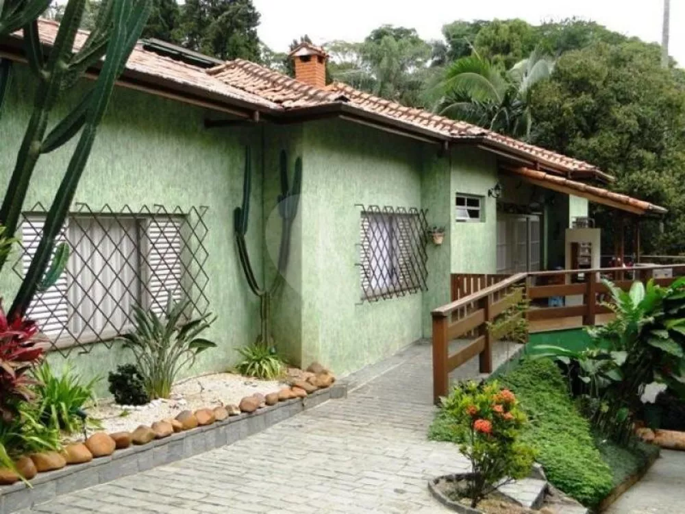 Casa à venda com 3 quartos, 500m² - Foto 4