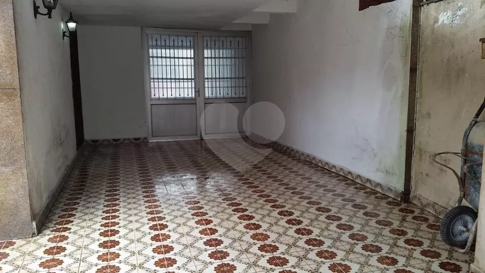 Casa à venda com 3 quartos, 263m² - Foto 8