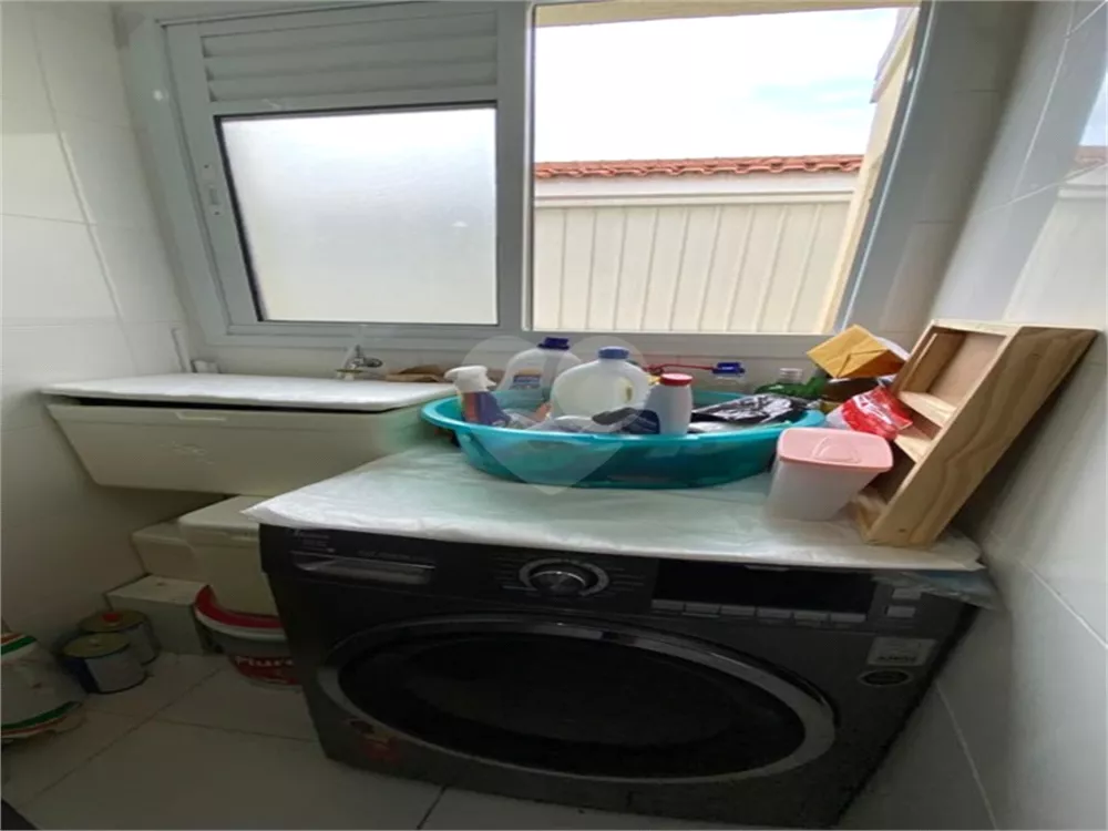 Apartamento à venda com 2 quartos, 39m² - Foto 3