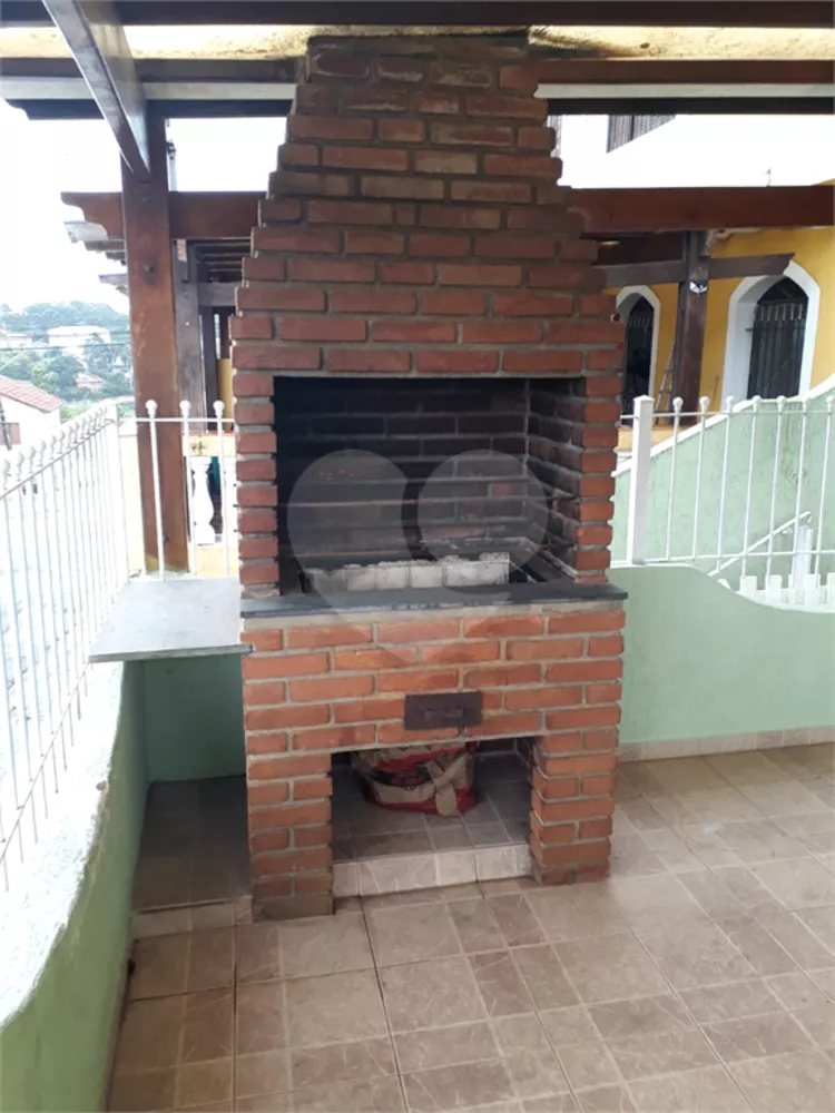 Sobrado à venda com 2 quartos, 104m² - Foto 3