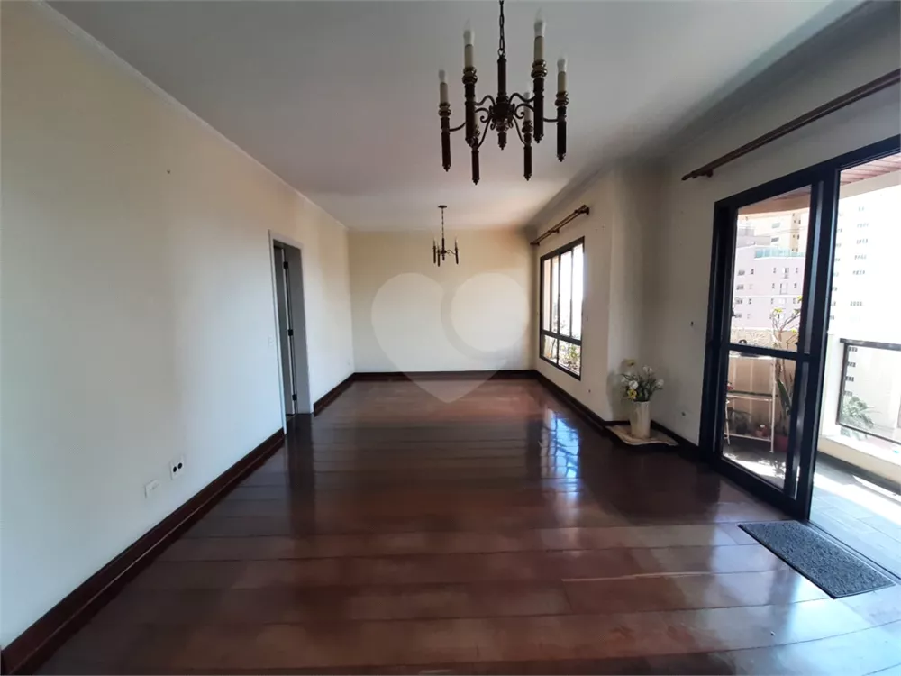 Apartamento à venda com 4 quartos, 174m² - Foto 3