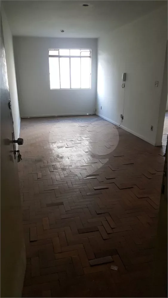 Apartamento à venda com 1 quarto, 48m² - Foto 15