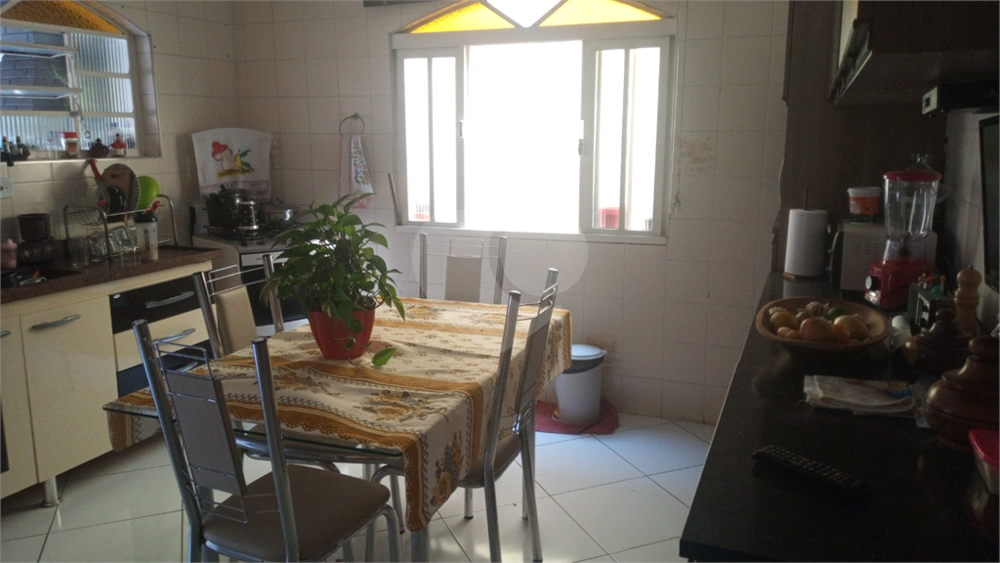 Casa, 5 quartos, 305 m² - Foto 4