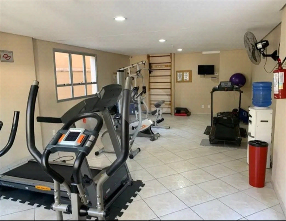 Apartamento à venda com 2 quartos, 62m² - Foto 7