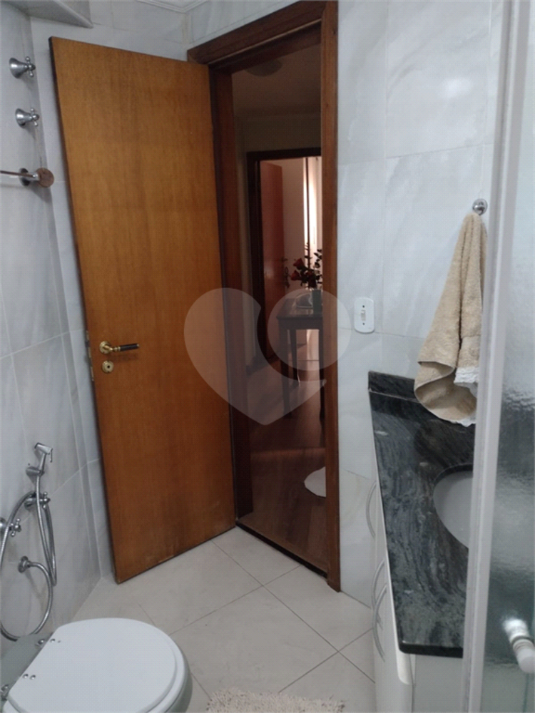 Apartamento à venda com 3 quartos, 106m² - Foto 15