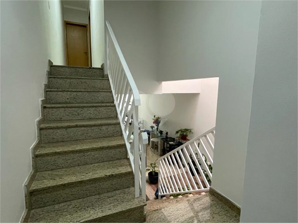 Sobrado à venda com 3 quartos, 240m² - Foto 5