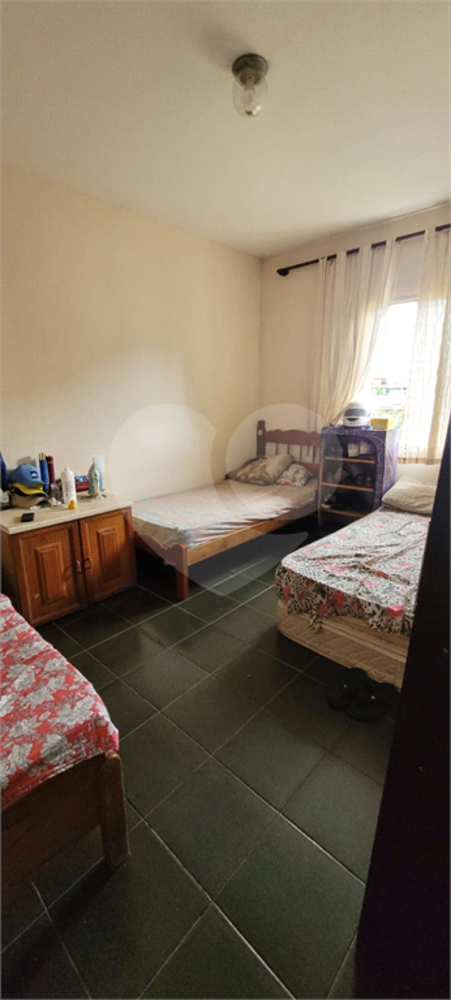 Casa à venda com 5 quartos, 248m² - Foto 12