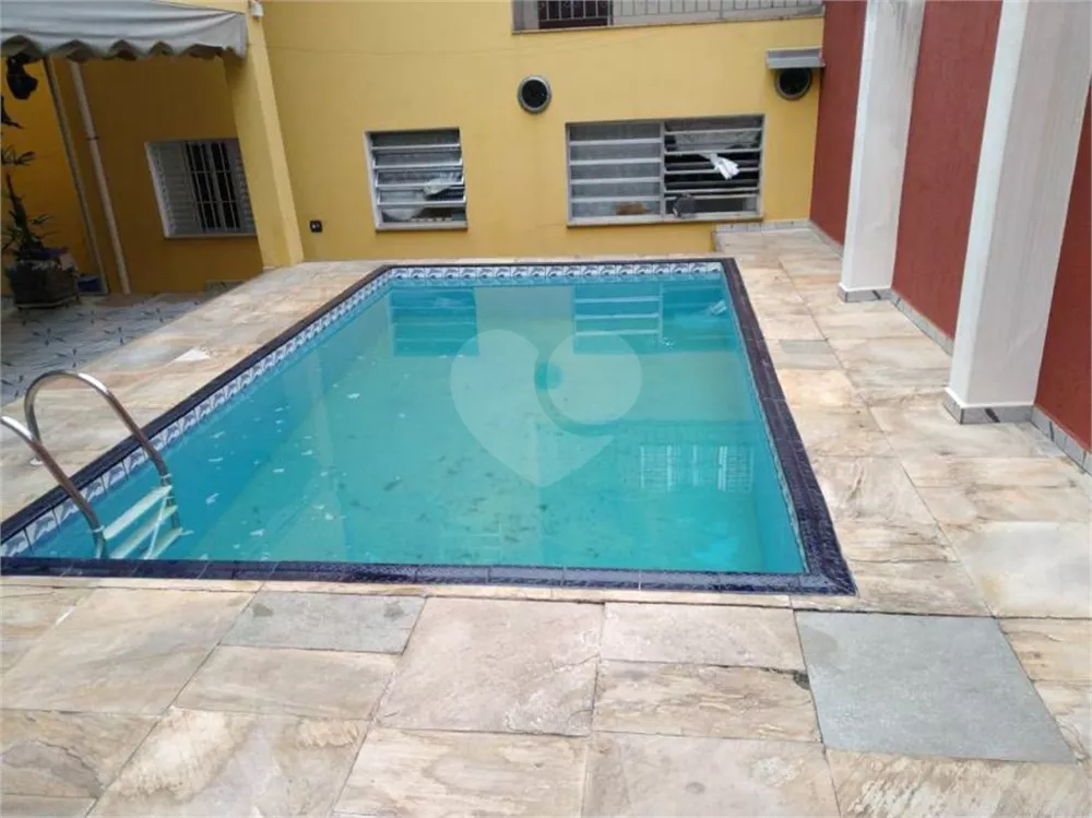 Sobrado à venda com 5 quartos, 350m² - Foto 2