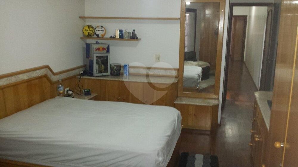 Sobrado à venda com 3 quartos, 200m² - Foto 14