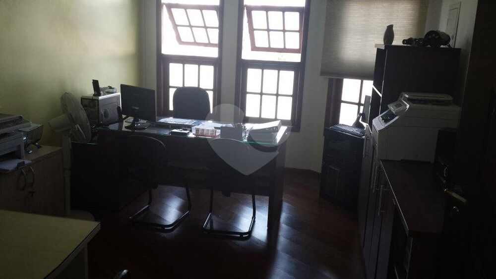 Sobrado à venda com 3 quartos, 200m² - Foto 5