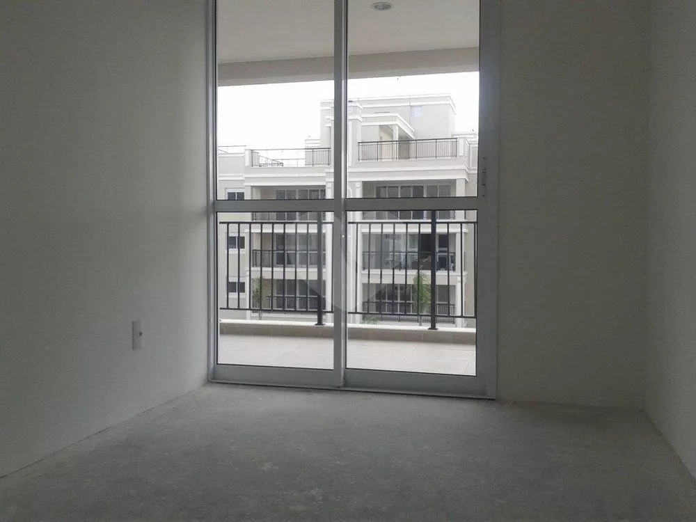 Apartamento à venda com 4 quartos, 131m² - Foto 4