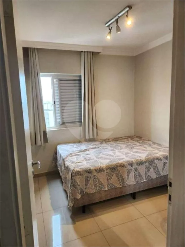 Apartamento à venda com 3 quartos, 123m² - Foto 4