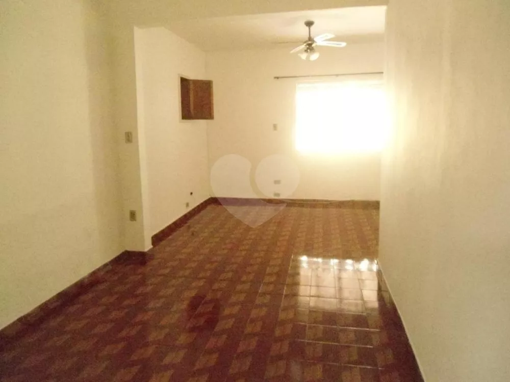 Sobrado à venda com 2 quartos, 100m² - Foto 4