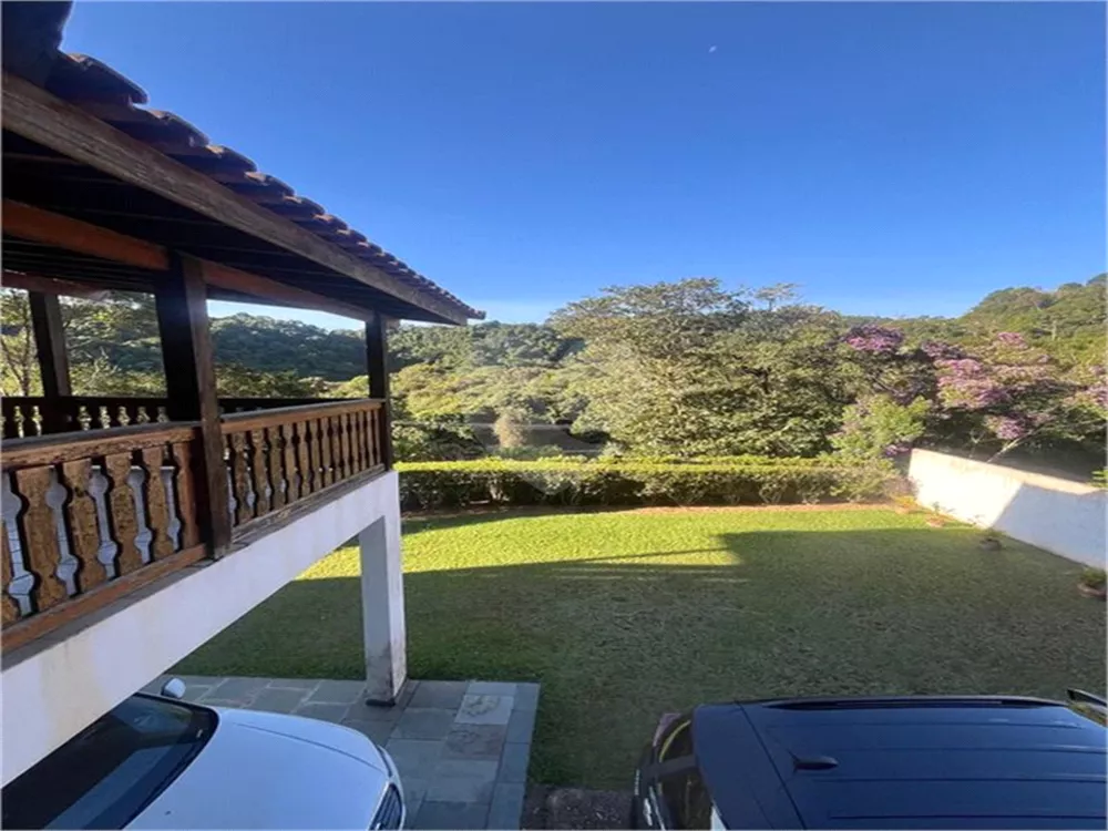 Casa de Condomínio à venda com 3 quartos, 230m² - Foto 5