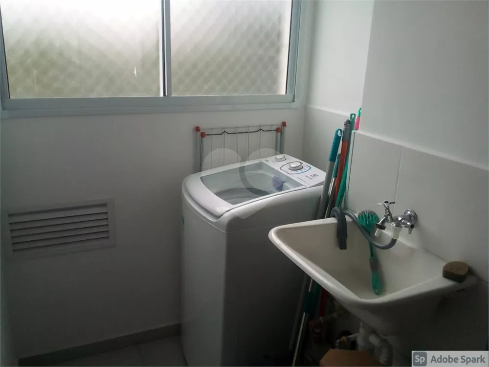 Apartamento à venda com 2 quartos, 38m² - Foto 13