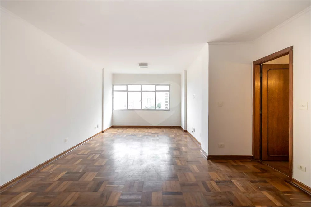 Apartamento à venda com 4 quartos, 112m² - Foto 2