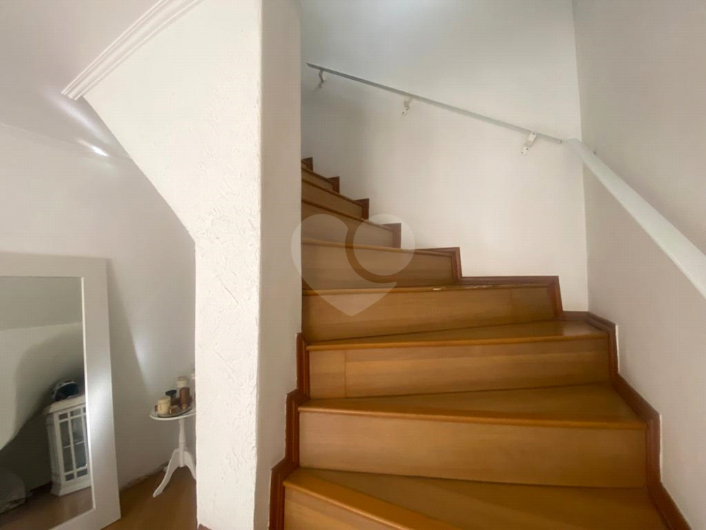 Casa à venda com 4 quartos, 150m² - Foto 3