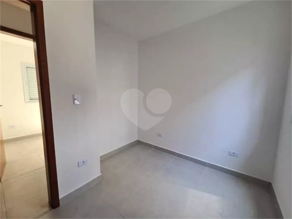 Apartamento à venda com 2 quartos, 40m² - Foto 10